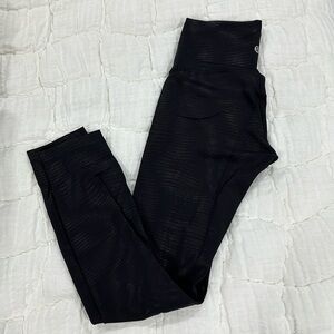 lululemon wunder train special edition foil 25”